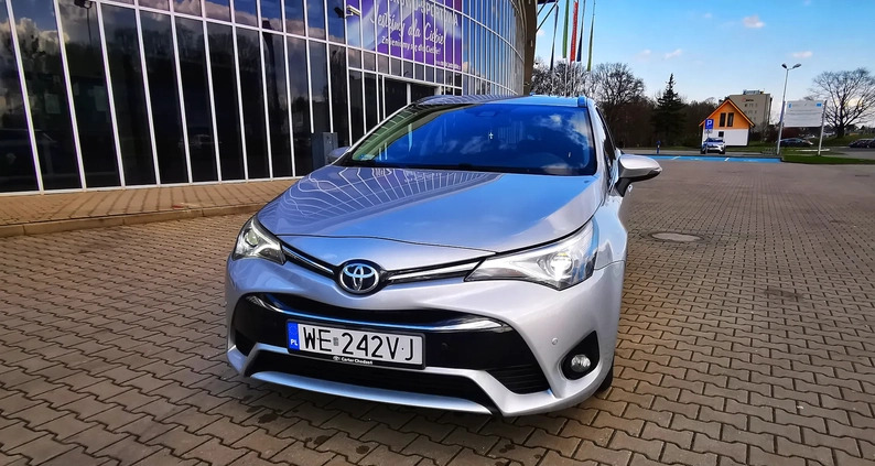 Toyota Avensis cena 65000 przebieg: 132000, rok produkcji 2018 z Mińsk Mazowiecki małe 121